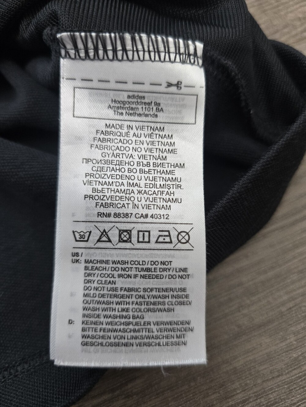 Adidas Originals women's track jacket Black - Picture 5 of 8